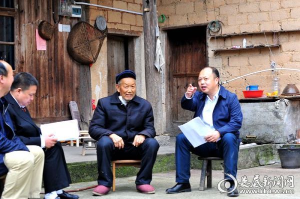 生活不只眼前的困难 还有远方的幸福和安康