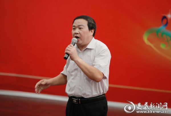 张建军独唱1