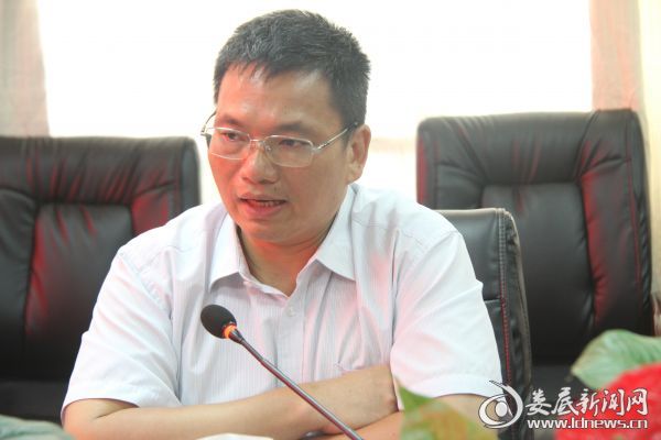 市政协副主席、院长肖扬讲话