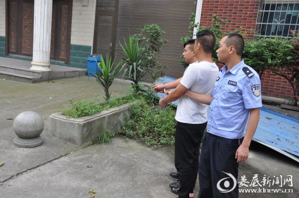 诈骗指认现场