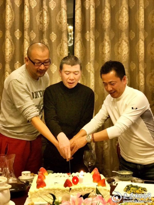 成为冯小刚导演有史以来票房成绩最好的一部作品