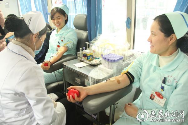 献血现场（一）