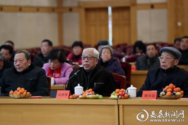 在肯定成绩的同时，老领导们也就娄底下一步的发展提出了具体的意见和建议