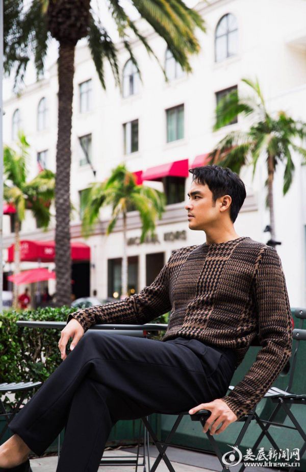 明道2.26生日快乐 洛杉矶街拍大片曝光_娄底新