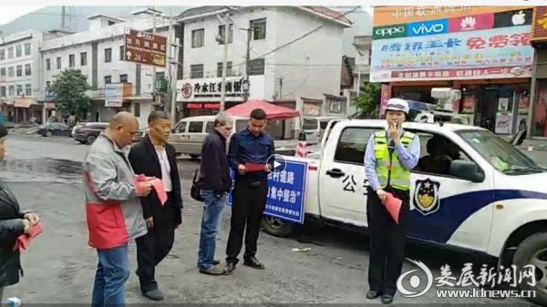 （活动现场）