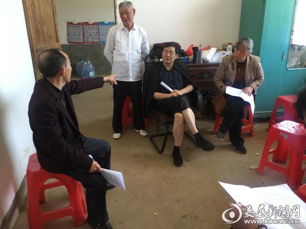 （退休人员学习现场）