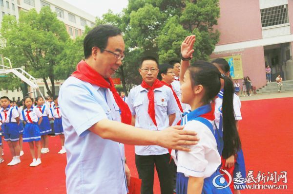 微信图片_20180521145330_副本_副本