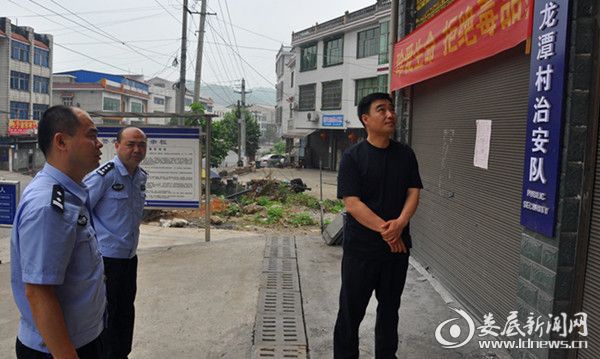 副市长兼公安局长肖海文带队督导“一村一治安队”建设