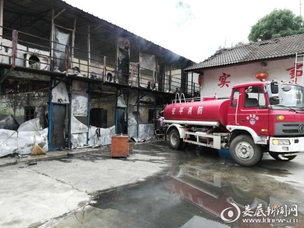 安平镇专职消防队成功扑灭一起火灾