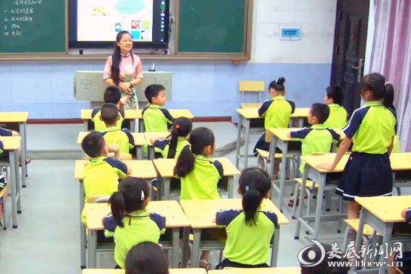 （消防安全示范课现场）