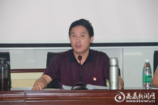 （总支书记欧明仁作动员报告）