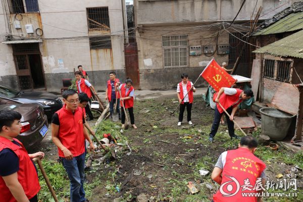 （活动现场）