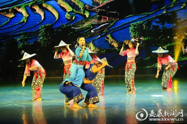 新化山歌（往日演出剧照）