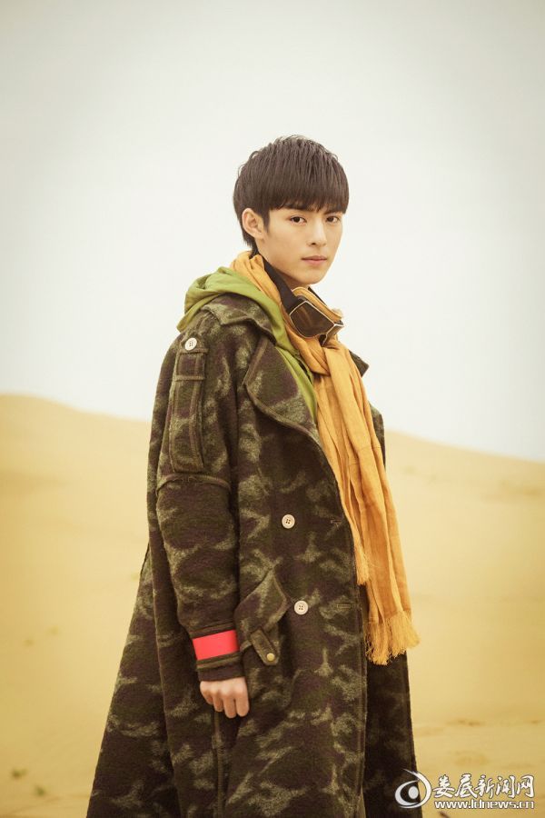 王皓轩《沙海》完美收官 “成长进行时”男孩演绎之路不停歇