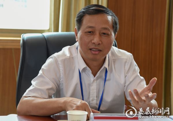 (阳雄绪主席对检察工作予以肯定)