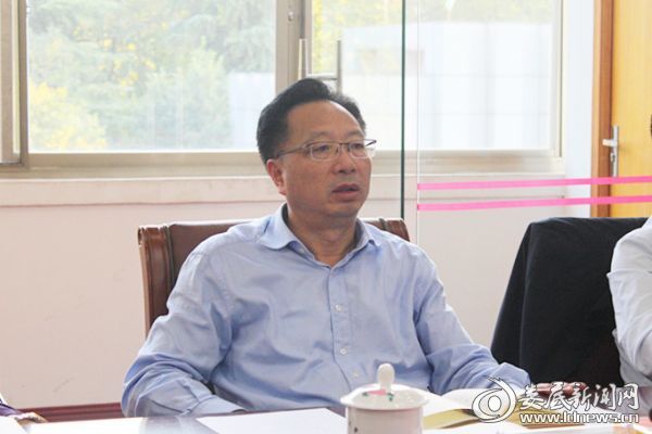 （市人大常委会副主任杨金含出席会议并讲话）