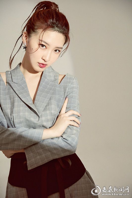 杜雨宸电影《桐城劫爱》开机 挑战创业独立女性