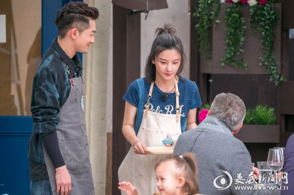 赵薇苏有朋齐送生日祝福 杨子姗:谢谢我的哥哥姐姐