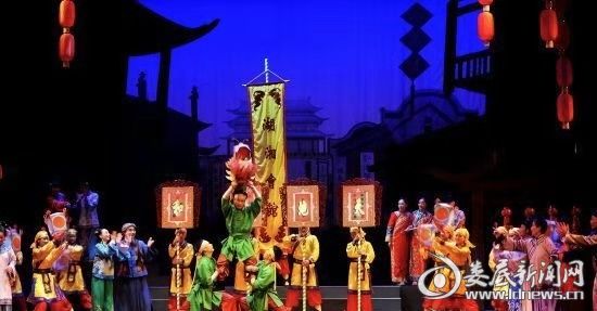 巜烧车御史》晋京演出照1