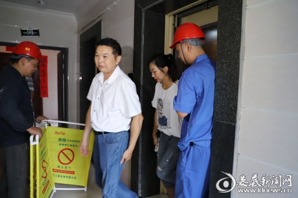 顺利解救出被困乘客