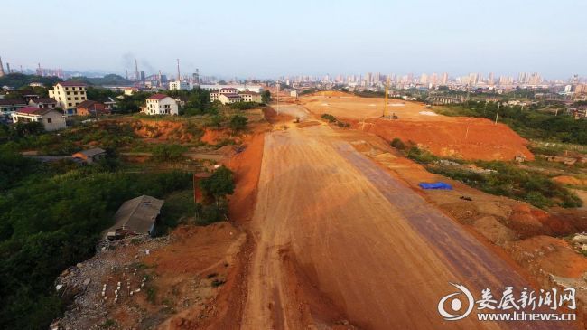 （图为古溪街征拆后）