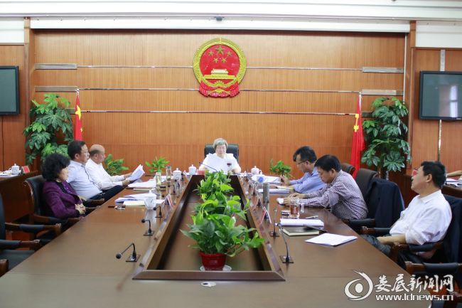 （娄底市五届人大常委会第61次主任会议召开）