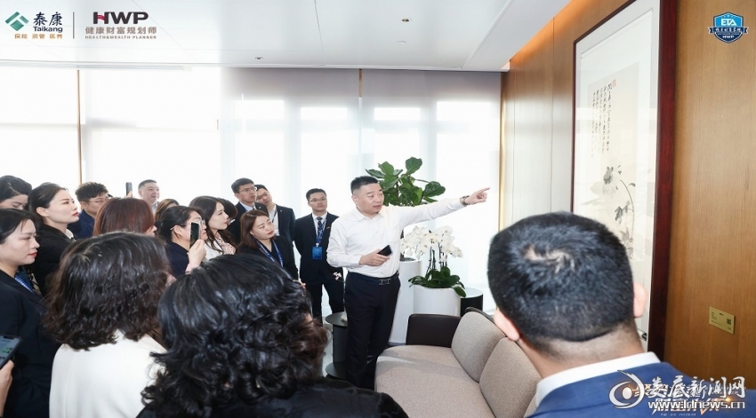 0Z5A3185-opq404387197