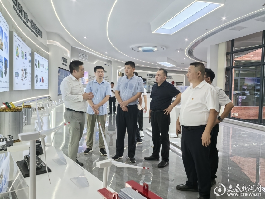 （湖南宏旺新材料科技有限公司就有关问题进行交流）