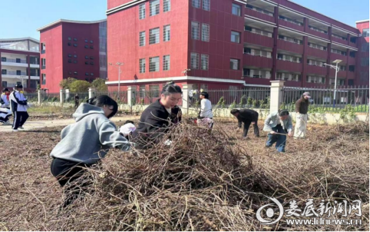 07658f0cb706e71821513469c26ed03