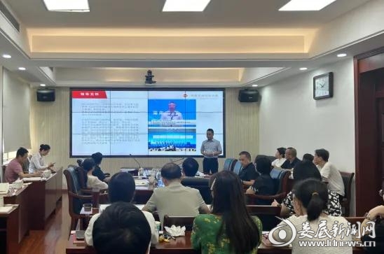 9月15日，娄星区人大常委会机关专题学习《湖南省细胞和基因产业促进条例》