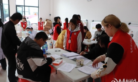 热血映初心 青春献爱心——娄底幼儿师专开展无偿献血活动