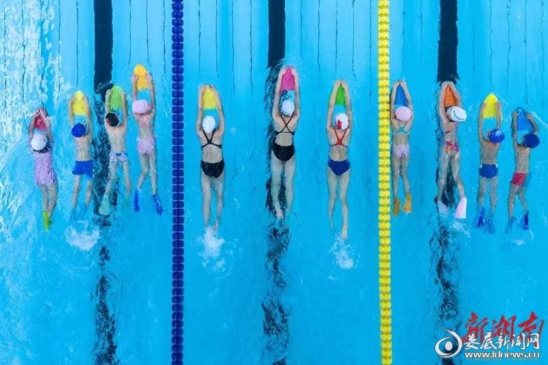 游泳馆：恒温池专业队集训