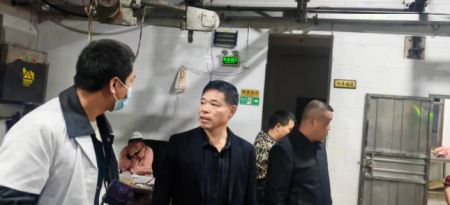 织密动物检疫网 筑牢畜禽产品根——娄底市畜农中心暗访市域内生猪定点屠宰场