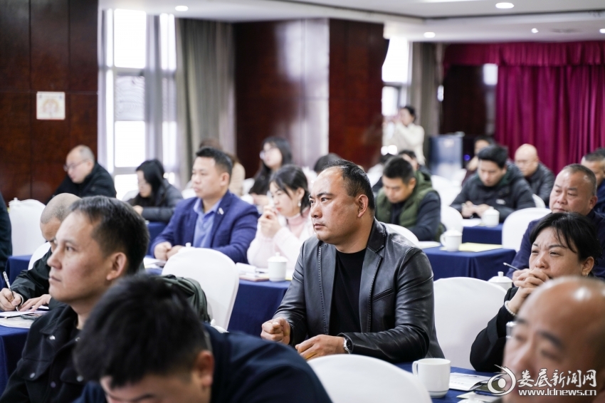 微信图片_20251126110436_774_237