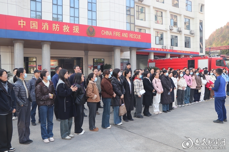 20251205184726_161_216