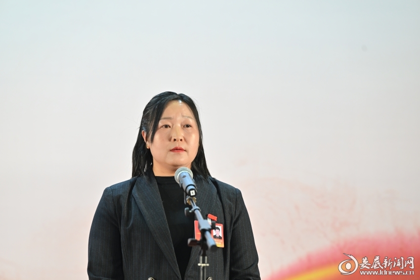 谭咏梅代表 刘新山 摄