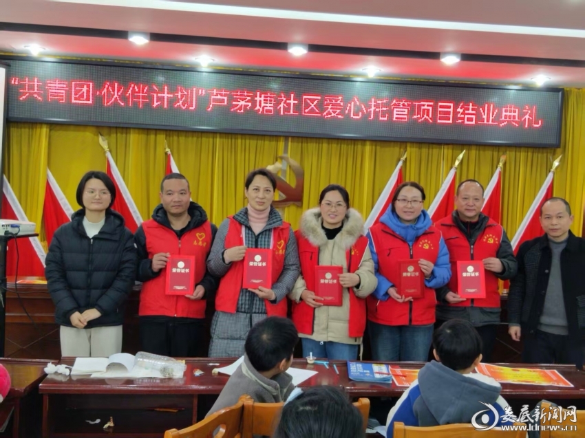 6c08cfa89a861853c7f0a49f3a1bf615