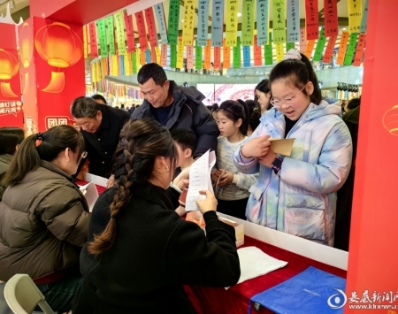 今日元宵，你在哪里猜灯谜