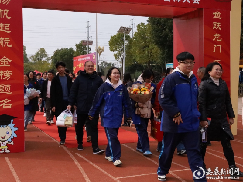 content_69b14a61e42c8_compress1