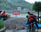 以“汛”為令 聞“汛”而動 石井鎮(zhèn)開展防汛搶險實戰(zhàn)演練