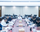 何朝晖主持召开娄底市高质量发展指挥部会议
