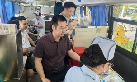 娄底市人社局组织开展2026年无偿献血活动