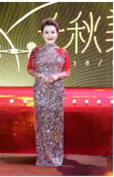 莎蔓莉莎美容集团总裁庄玲女士作为中国美容界最具代表性的时代面孔