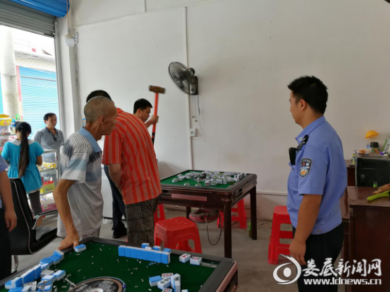 县市新闻 新化县娄底新闻网讯(通讯员 方祥礼)8月14日,新化县孟公镇