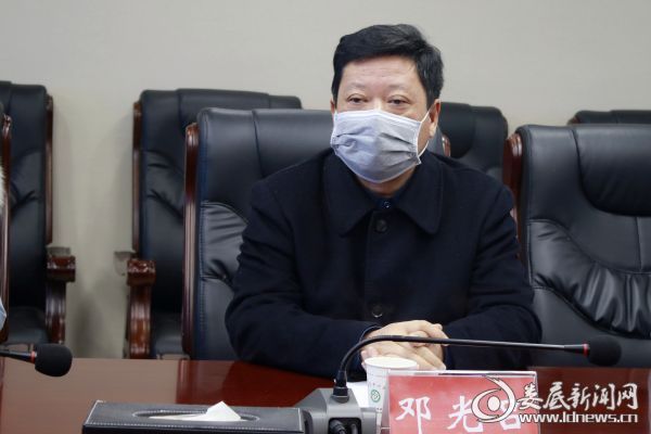 (市人大常委会党组成员,秘书长,办公室主任,机关党组,党委书记邓光吕)