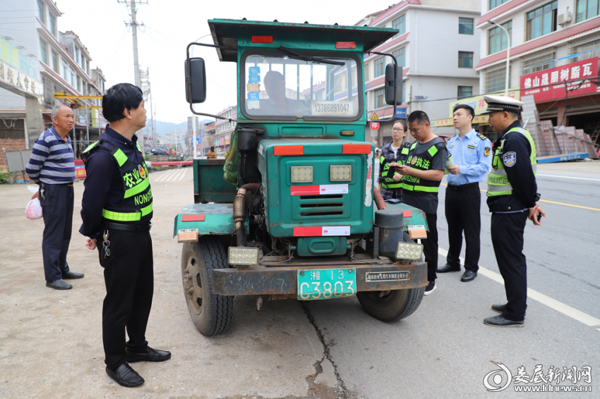 娄底开展农机安全生产和拖拉机安全顽瘴痼疾专项整治行动