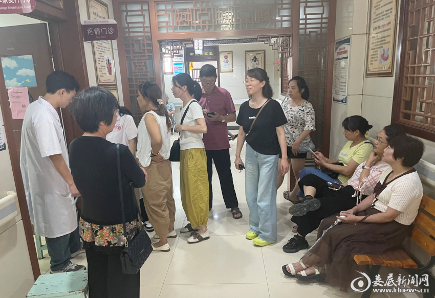 娄底市第一人民医院三伏贴火爆开贴啦