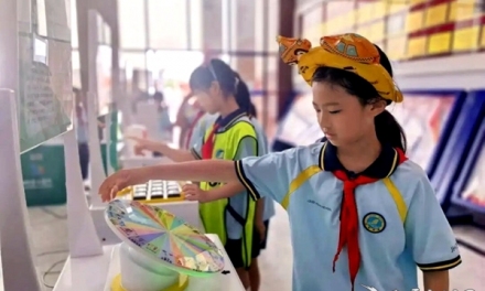 娄底金海小学部第二届科技嘉年华启幕  千余名师生沉浸式玩转科学