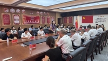 凝“新”聚力启新程  薪火相传育桃李  娄底三中举行2026年下学期新教师见面座谈会