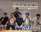 康巴赫与“西瓜少年”
